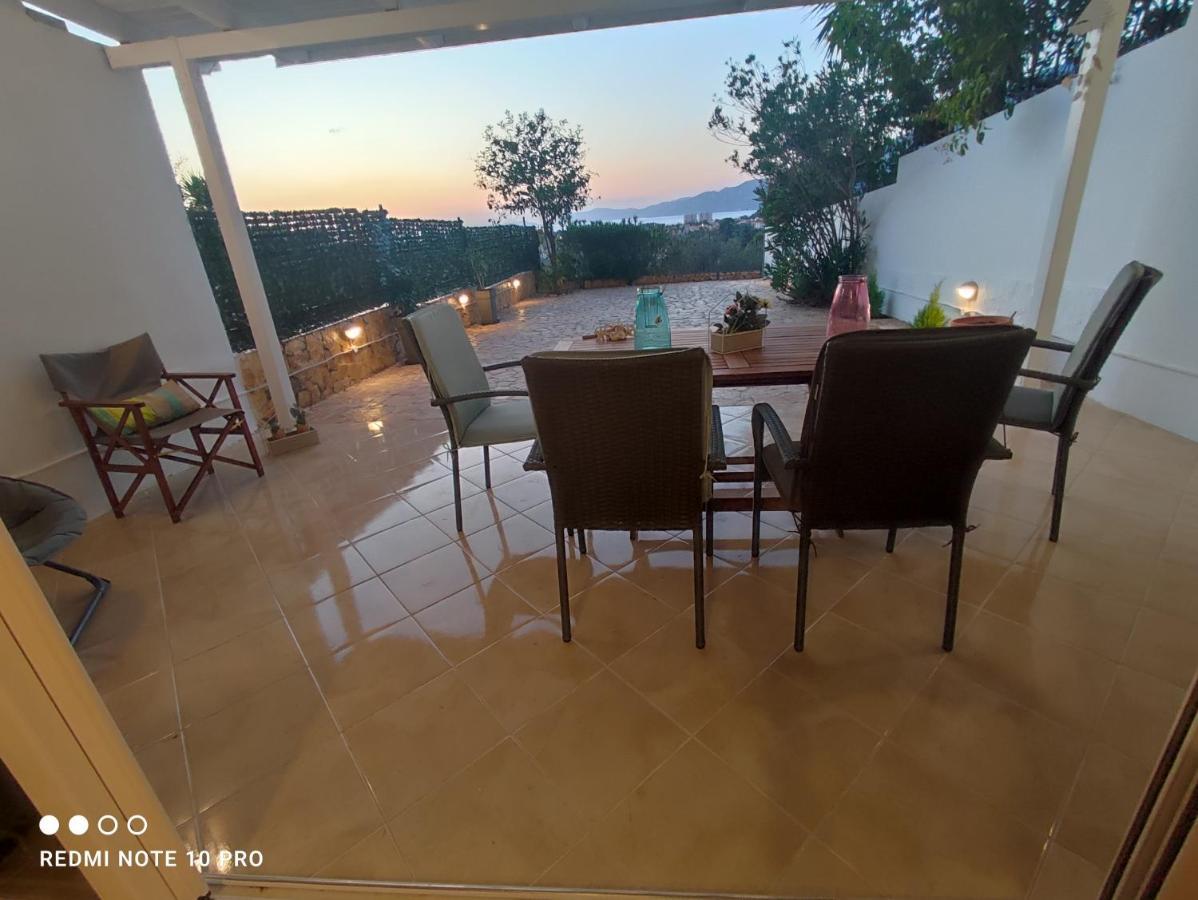 Andrew'S Sunset View Apartment Loutráki Extérieur photo