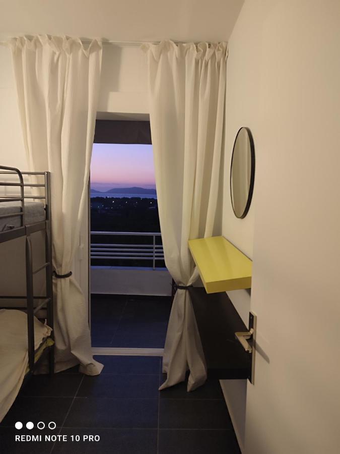 Andrew'S Sunset View Apartment Loutráki Extérieur photo